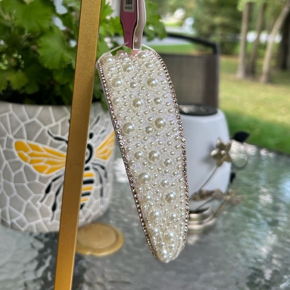 NWT-PIPER K Pearl Embellished Headband - Picture 3 of 3